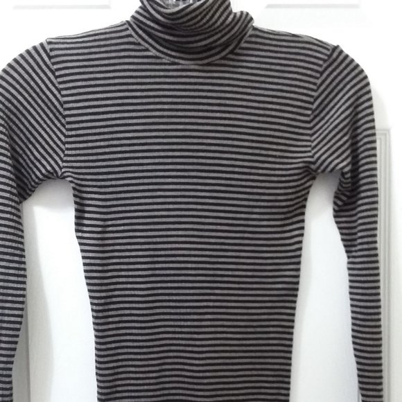 Mimi & Coco Stipe pattern turtleneck - long sleeve - Picture 1 of 5